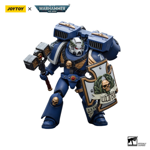 Ultramarines Vanguard Veteran with Thunder Hammer and Storm Shield