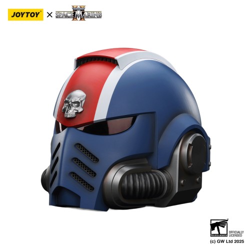 Ultramarines Lieutenant Titus' MkX Helmet & Display Stand