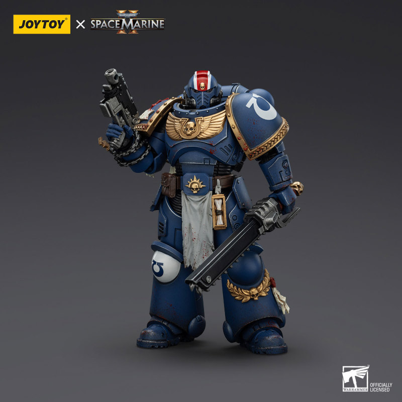 Ultramarines Lieutenant Titus-Collectors Edition