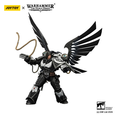 Raven Guard Corvus Corax,Primarch of the XIX Legion with artificer-crafted lightning talons,archaeotech pistols,and whip