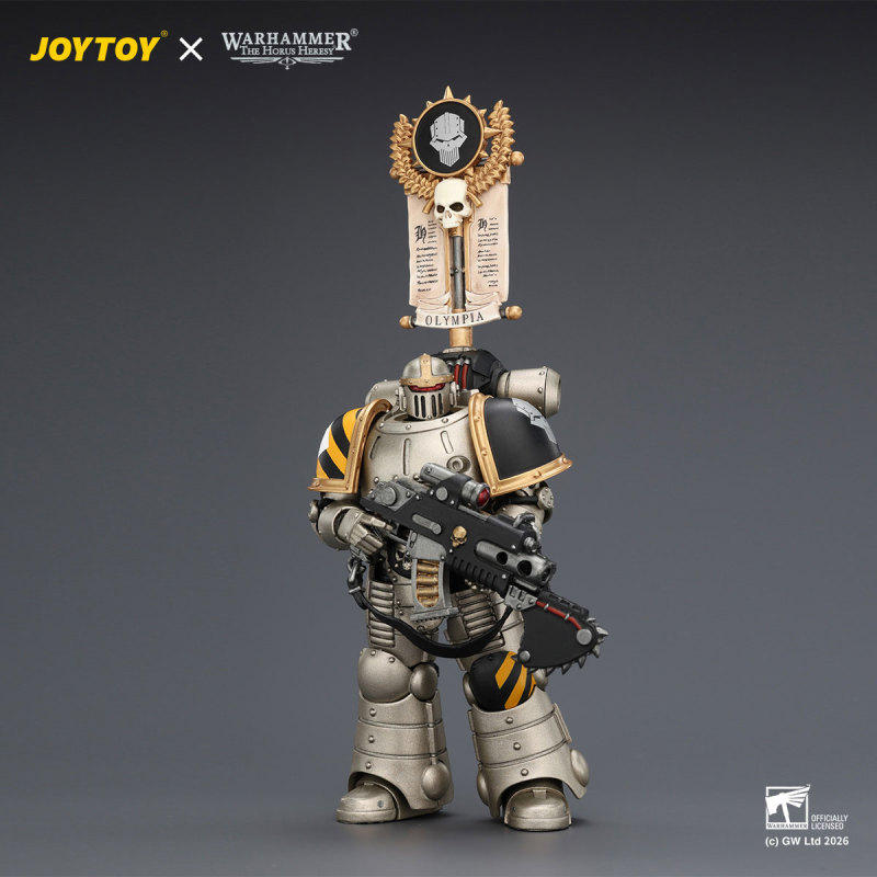 Iron Warriors Mkll Legionary 1 with Vexilla,Bolter and Bolt Pistol