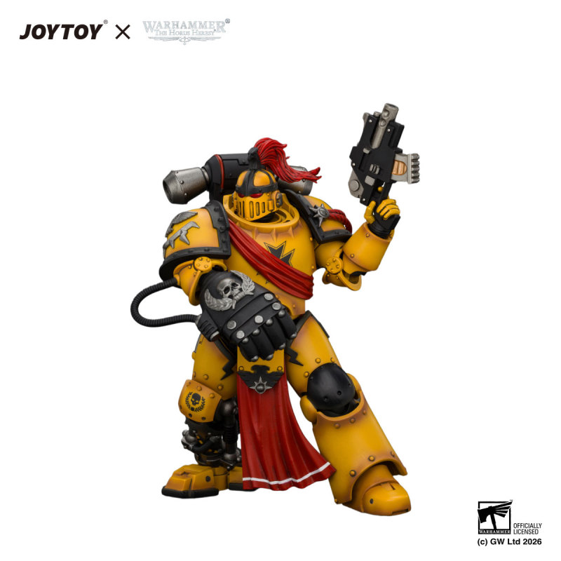 Imperial Fists Herald Consul with Icon of Allegiance, Bolt Pistol and Power Fist