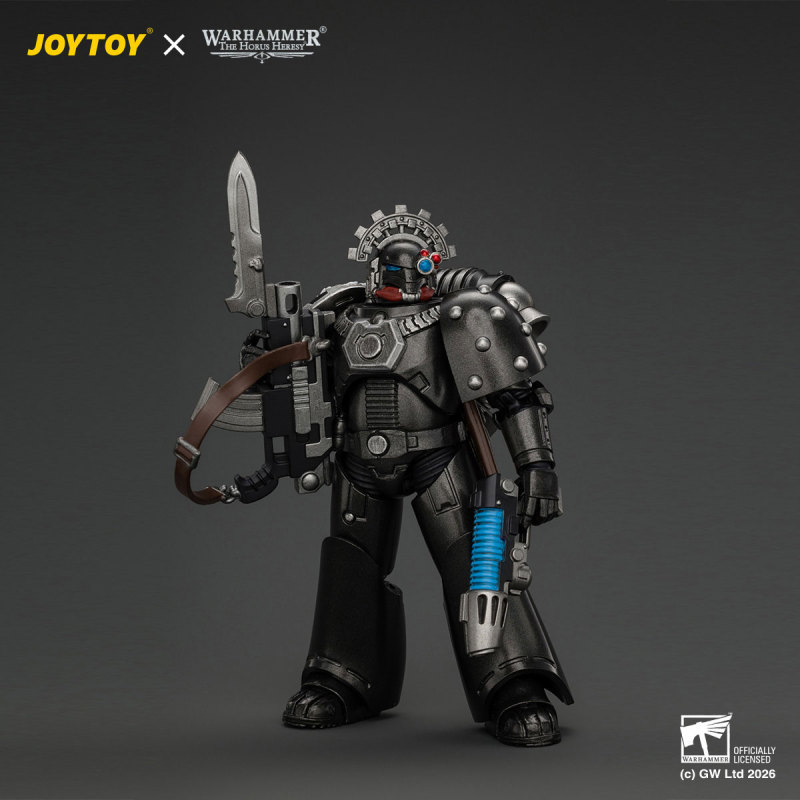 Iron Hands MKVI Tactical Sergeant with Bolter, Plasma Pistol & Power sword